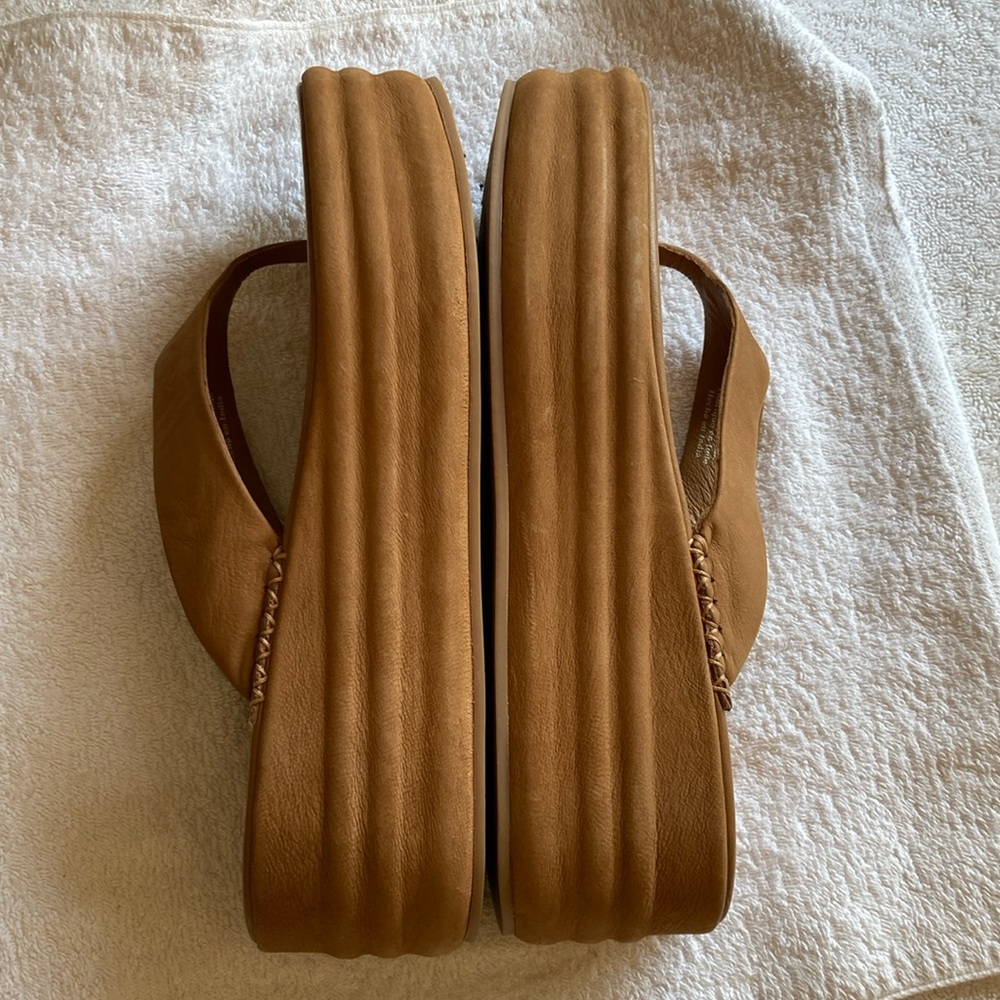 Free People Cognac Platform Thong Sandals - Picture 10 of 12